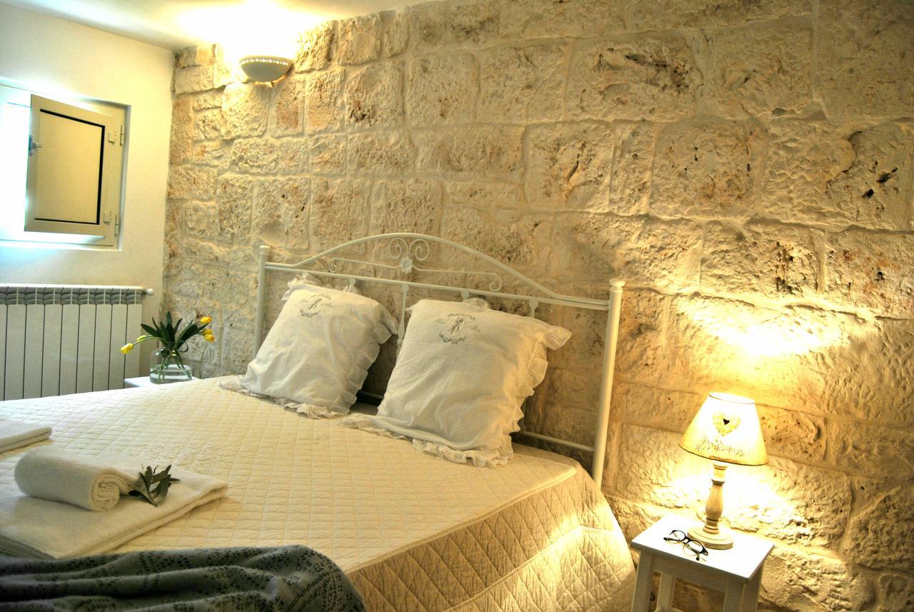 Bed and Breakfast Trulli Sciummo Relais Альберобелло Екстер'єр фото