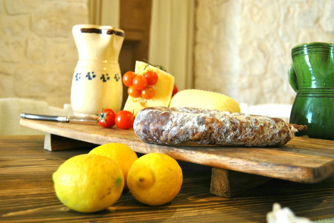 Bed and Breakfast Trulli Sciummo Relais Альберобелло Екстер'єр фото